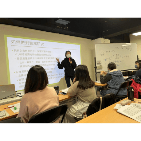 勞動部產投方案健康照顧社工培訓活動海報